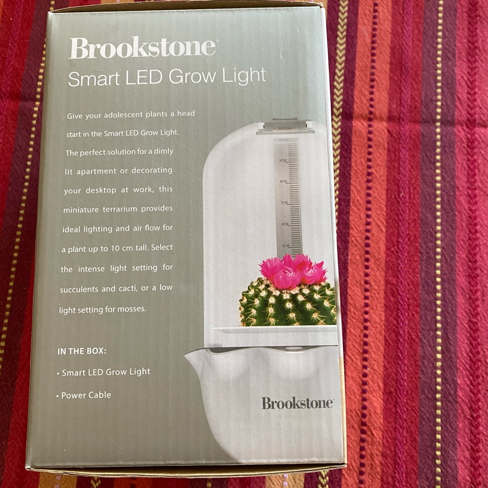 LED Grow Light - Picture 2 of 5